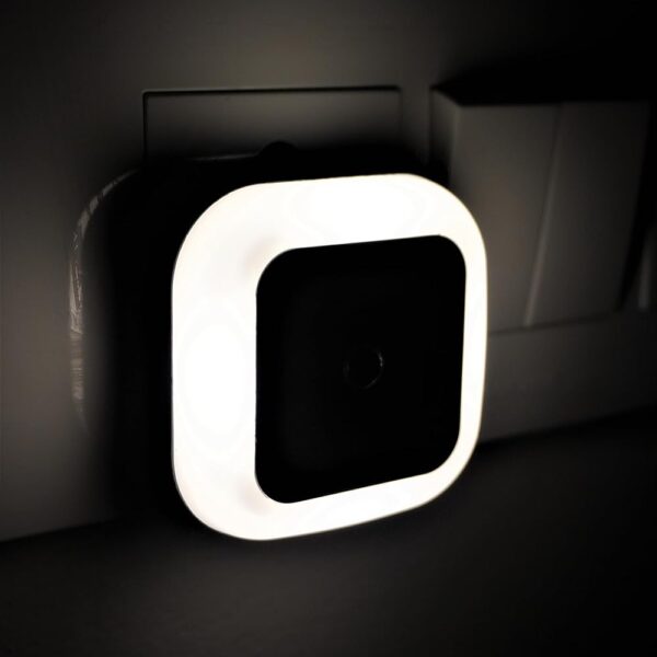 Hoard Led Plug In Smart Night Lamp With Automatic Sensor Smart Led Night Lamp
